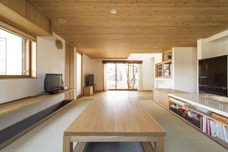 小上がり畳スペースのある家