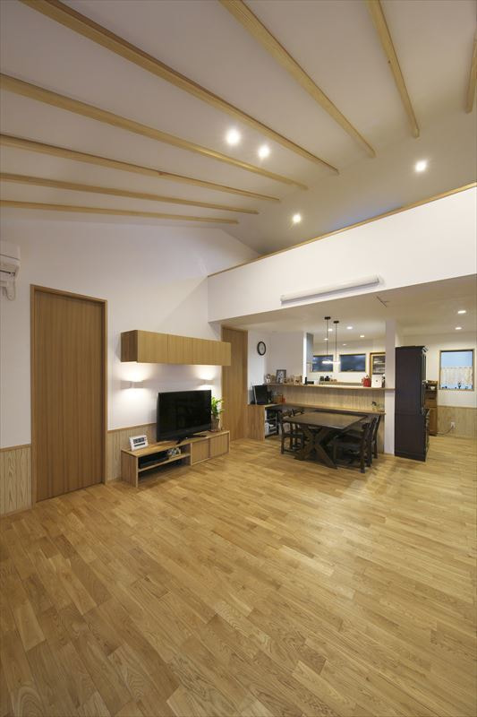 木の温もり溢れる平屋のゼロエネ住宅